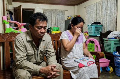 “ANG HIMALA SA GITNA NG UNOS: ISANG INANG WALANG TAHANAN, ISANG ESTRANGHERONG MAY LIHIM, AT ANG 14 NA ORAS NA MAGPAPABAGO SA KANILANG BUHAY! Handa ka bang masaksihan ang isang kwentong magpapatunay na ang pamilya ay hindi lang sa dugo kundi sa pagpili? Huwag palampasin ang bawat salita dahil ang katotohanang nakatago sa likod ng mga luhang ito ay yayanig sa iyong puso at magpapanumbalik ng iyong pananalig sa kabutihan ng tao!”